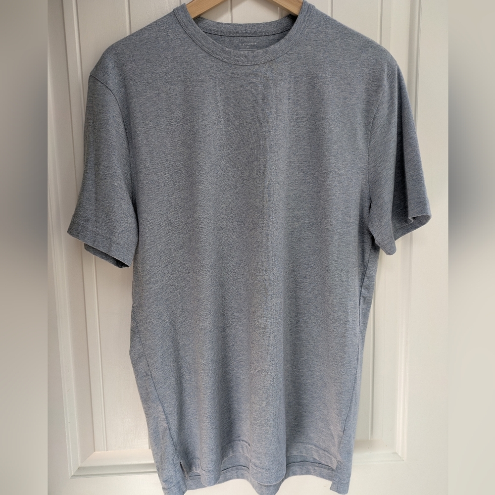 NWOT Men's 14th & Union Light Blueish Gray Heathered Tee